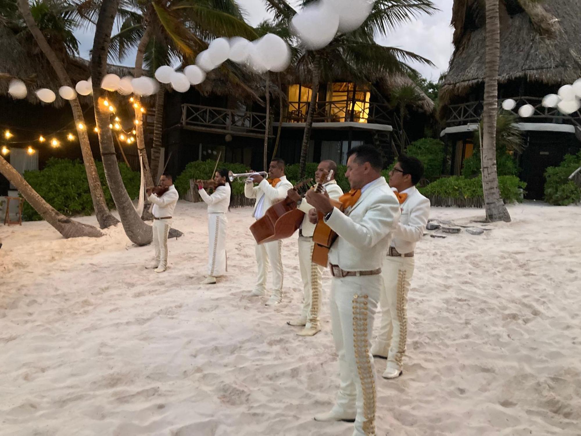 Luv Tulum Hotel Bagian luar foto